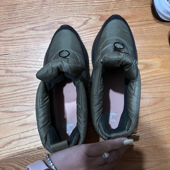 SOREL BOOTS - Picture 2 of 5